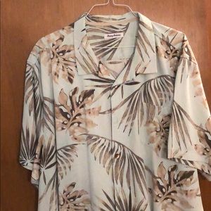 I lost weight 4XLT is too big